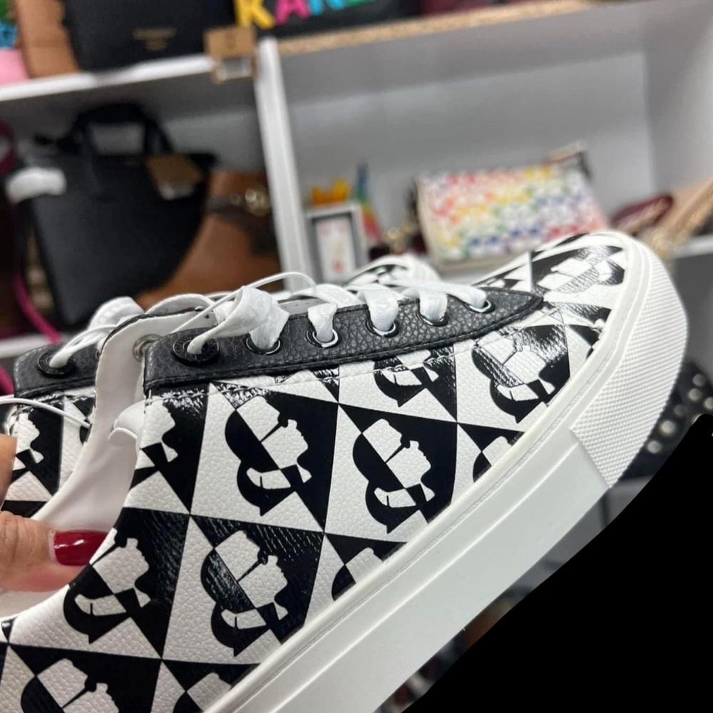 Black and White Graphic Sneakers Karl lagerfeld
